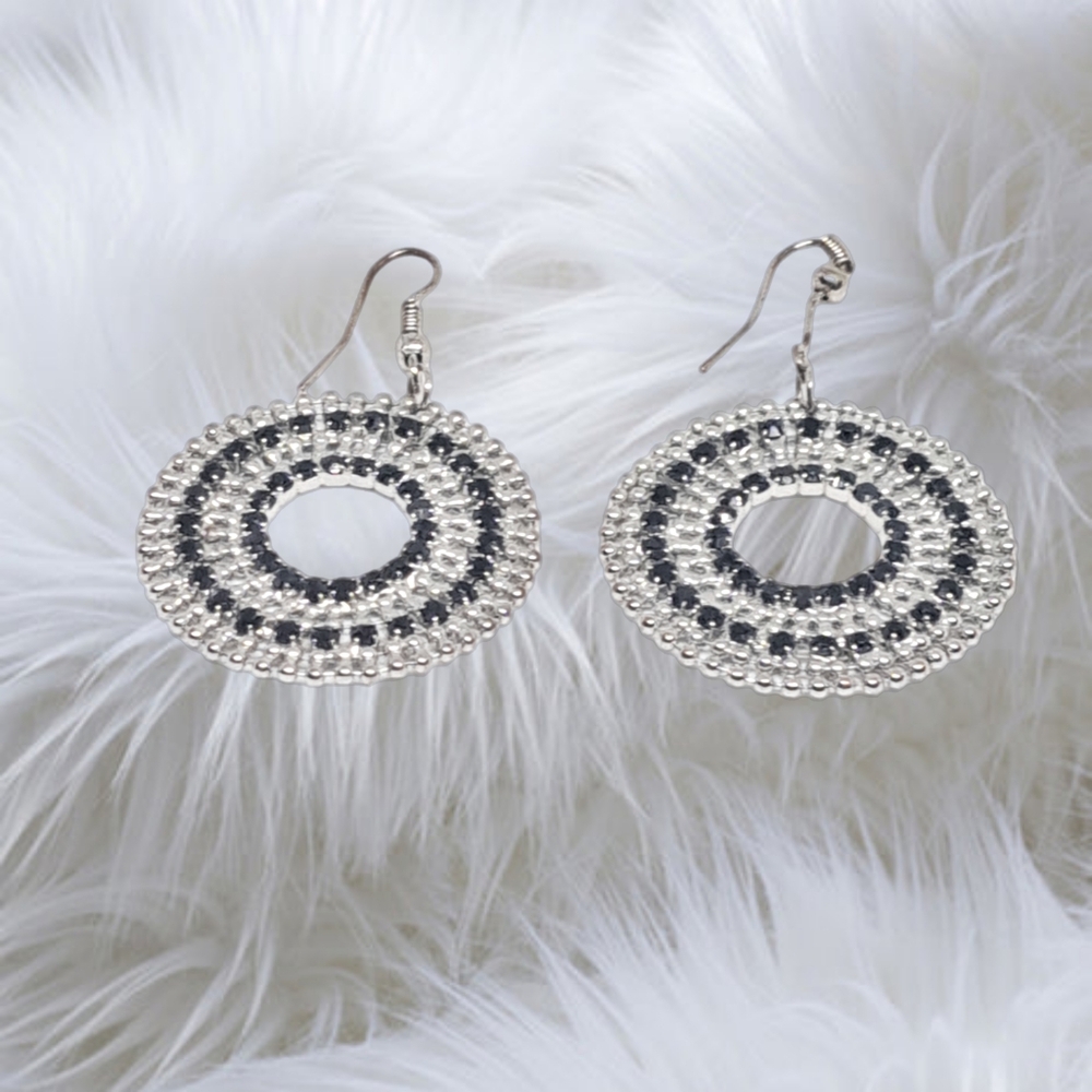 Black and Silver Tones Earrings - Picture 1 of 3